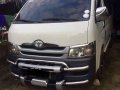 White Toyota Hiace 2010 Manual Diesel for sale-5