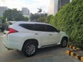 Selling White Mitsubishi Montero Sport 2016 -1