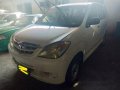 White Toyota Avanza 2009 for sale in Quezon City-3