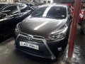 Grey Toyota Yaris 2016 at 13867 km for sale -3