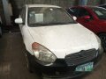 White Hyundai Accent 2010 at 113000 km for sale -4