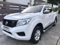 White Nissan Navara 2016 at 35000 km for sale-8