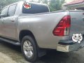 Silver Toyota Hilux 2017 for sale in Quezon City-3