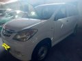 White Toyota Avanza 2009 for sale in Quezon City-3