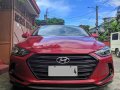 Selling Red Hyundai Elantra 2016 at 27000 km -0