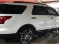 2016 Ford Explorer for sale in Makati -0