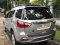 Used Isuzu Mu-X 2019 at 8000 km for sale in Pasig-4