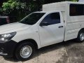 White Toyota Hilux 2016 at 32000 km for sale-7