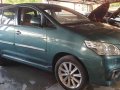 Selling Green Toyota Innova 2015 at 38000 km-0