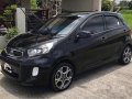 Black Kia Picanto 2016 at 36000 km for sale -2