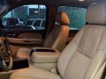 Selling Chevrolet Suburban 2010 Automatic Gasoline -4