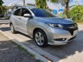 Selling Silver Honda Hr-V 2016 Automatic Gasoline-5