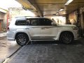 Used Toyota Land Cruiser 2017 for sale in Pasig-1