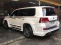 Used Toyota Land Cruiser 2017 for sale in Pasig-2