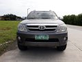 Toyota Fortuner 2006 for sale in Las Piñas-8