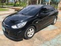 Selling Black Hyundai Accent 2011 -5