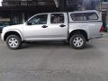 Silver Isuzu D-Max 2011 at 60000 km for sale-1