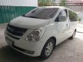 Sell White 2011 Hyundai Grand Starex at 80000 km -9