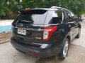 Selling Black Ford Explorer 2014 at 40000 km -6