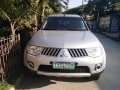 2011 Mitsubishi Montero for sale in Makati -2