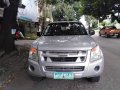 Isuzu D-Max 2011 for sale in Quezon City-3