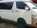 2013 Toyota Grandia for sale in Quezon City -3