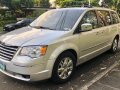 2009 Chrysler Town And Country at 60000 km for sale -0