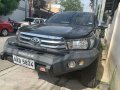 Black Toyota Hilux 2016 for sale in Quezon City -0