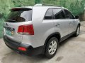 Used Kia Sorento 2012 for sale in Pasig-4