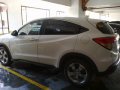 Used White Honda Hr-V 2015 for sale in Makati-7