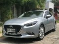 Second-hand Mazda 3 2018 Hatchback in Manila-3