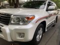 Used Toyota Land Cruiser 2012 for sale in Makati-3