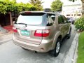 2nd-hand Toyota Fortuner 2011 for sale in Las Piñas-6
