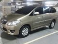 2012 Toyota Innova for sale in Quezon City-3