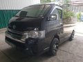 Black Toyota Hiace 2016 at 40000 km for sale in QuezonCity -1