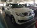 Selling White Toyota Fortuner 2012 -5
