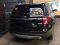 Black Ford Explorer 2017 at 21000 km for sale-2