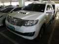 Selling White Toyota Fortuner 2013 Manual Diesel -1