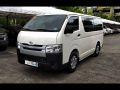 Selling Toyota Hiace 2018 Van at 3297 km -5