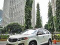 White Kia Sorento 2010 for sale in Manila-15