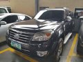 Black Ford Everest 2011 for sale in Pasig-6