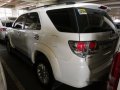 Selling White Toyota Fortuner 2013 Manual Diesel -3