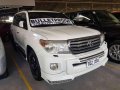White Toyota Land Cruiser 2012 Automatic Diesel for sale -9