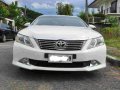 White Toyota Camry 2014 for sale in Muntinlupa-0