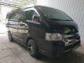 Black Toyota Hiace 2016 at 40000 km for sale in QuezonCity -2