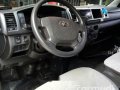 Selling 2014 Toyota Hiace at 28000 km-4