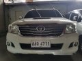 Selling White Toyota Hilux 2014 at 10000 km -0