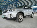 Selling Kia Sorento 2012 Automatic Diesel in Manila-3