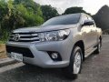 Selling Silver Toyota Hilux 2017 at 15000 km -9