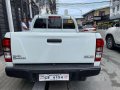 Sell White 2017 Isuzu D-Max Manual Diesel at 35000 km -2